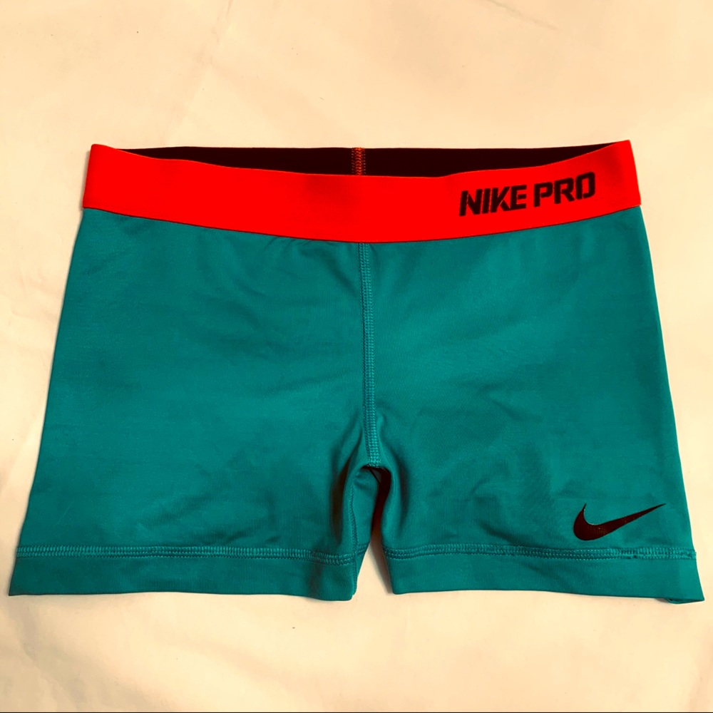 Nike Pro Women's 3'' Shorts